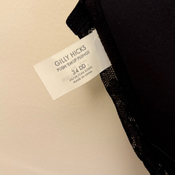 NWOT Push-up Bra - Picture 3 of 3